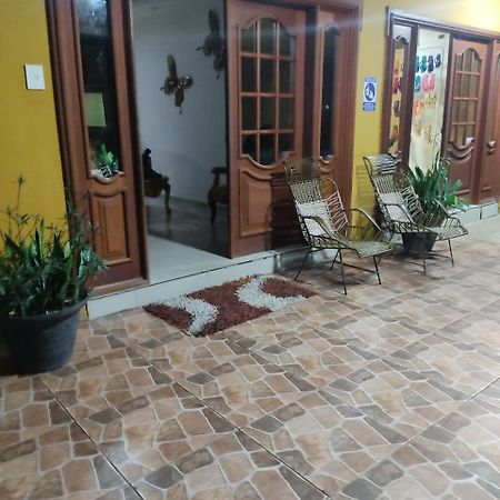 Hospedaje Casa Lucia เลติเซีย ภายนอก รูปภาพ
